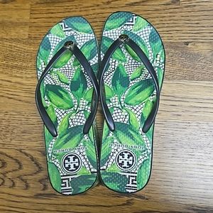 Tory Burch Tropical Green Leaf Print Platform Flip-Flop